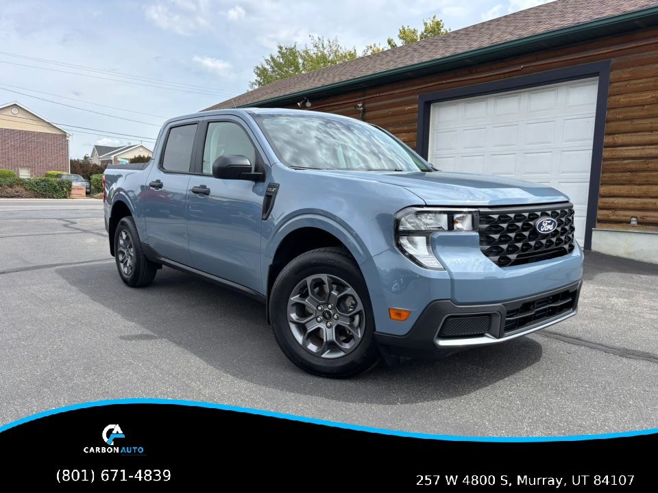 2025 Ford Maverick XLT — rebuilt & branded title, 15% below market