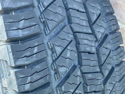 Hankcook Laufenn All Terrain Tires 35 x 12.50 R 18