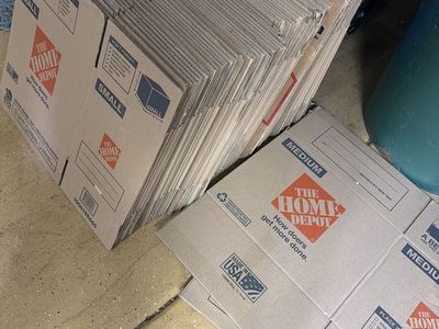 Moving Boxes - Assorted Small & Medium Sizes