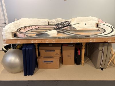 Train HO Scale Layout Trains