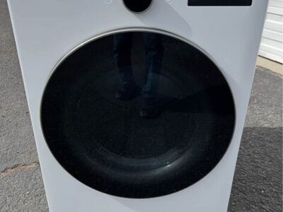 New LG - 7.4 Cu. Ft. Stackable Smart Electric Drye