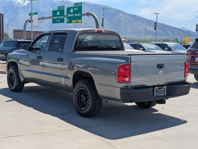 Main image 3