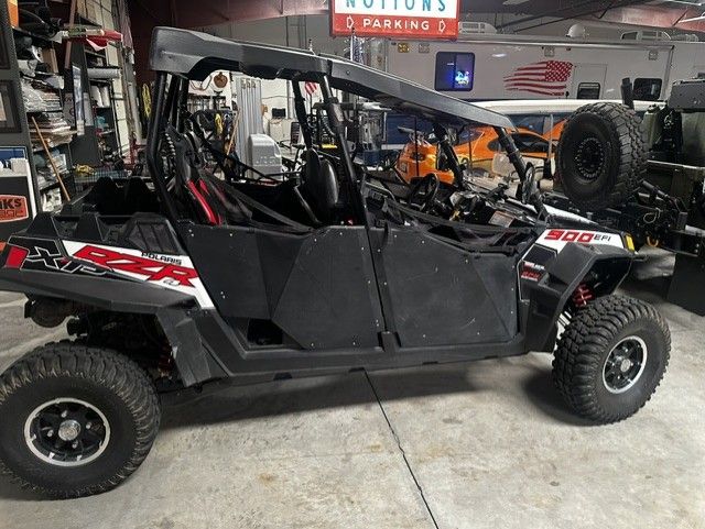 Polaris RZR XP 900 EPS 4x4 UTV Side-by-Side - 4-Seater, Black/Red - 3600 Miles!