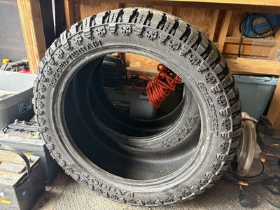 Patriot R/T 33x12.50x22LT