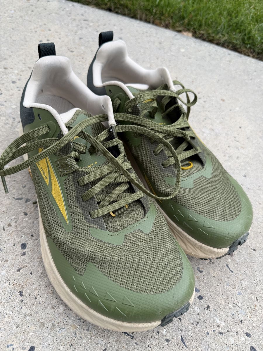 Altra Timp 5 men’s 9.5 like new