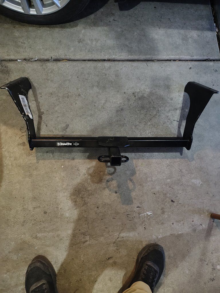 Sportframe Class I Trailer Hitch; Rear; 1.25 in. Receiver; 200/2000 lbs. Weight Carrying [Tongue Weight/Gross Trailer Weight];