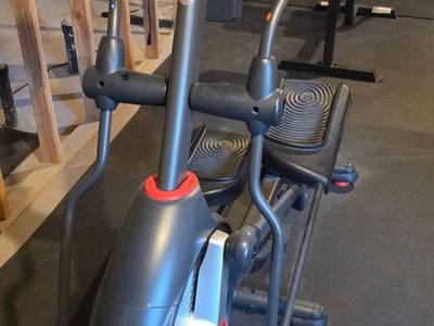 Schwinn 430 Elliptical