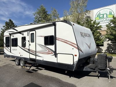 2016 Rubicon 2500 Bumper Pull Toy Hauler with Onboard Generator