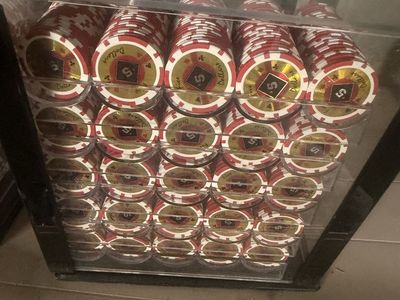 Acrylic Poker Chip Carrier Case with Multiple Denomination Chips