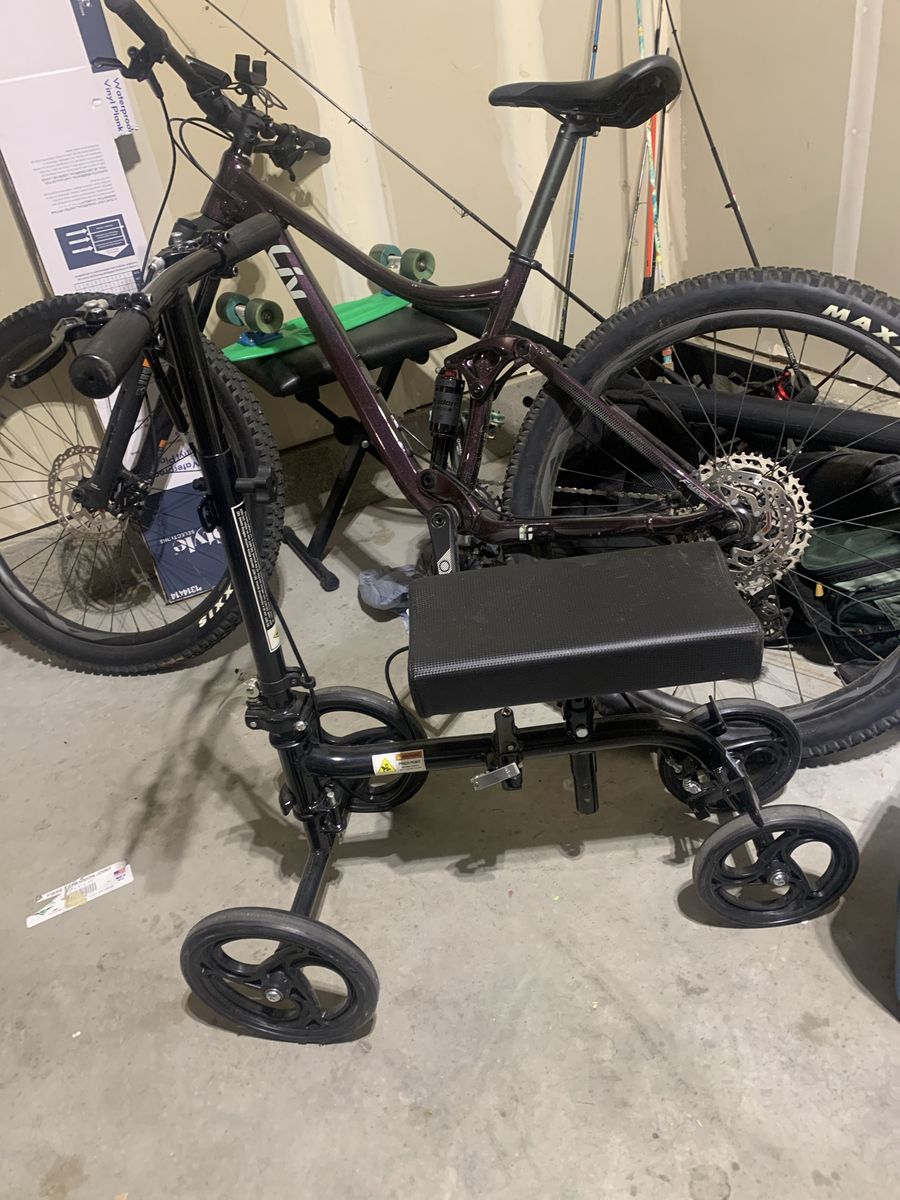 Knee Scooter