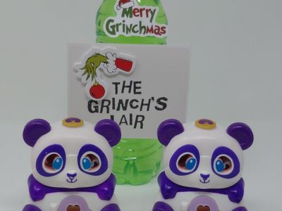 Polly Pocket Flip & Find Panda Compacts - Each with Figure!
