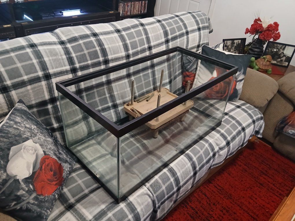 40 gallon breeder