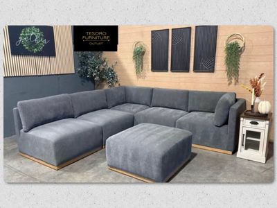 HENREDON BUCCLE MODULAR SECTIONAL