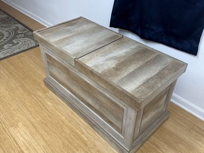 Rustic Farmhouse Style Storage Chest / Coffee Table with Sliding Top - Wood Grain laminate