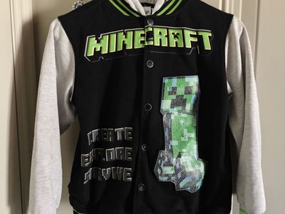 Minecraft Button Hoodie Size 10-12