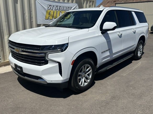 2023 Chevrolet Suburban LT