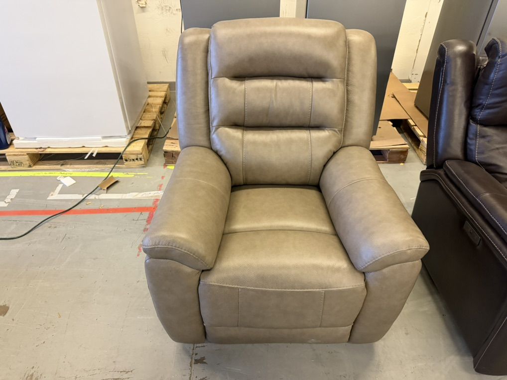 New Mason Leather Recliners