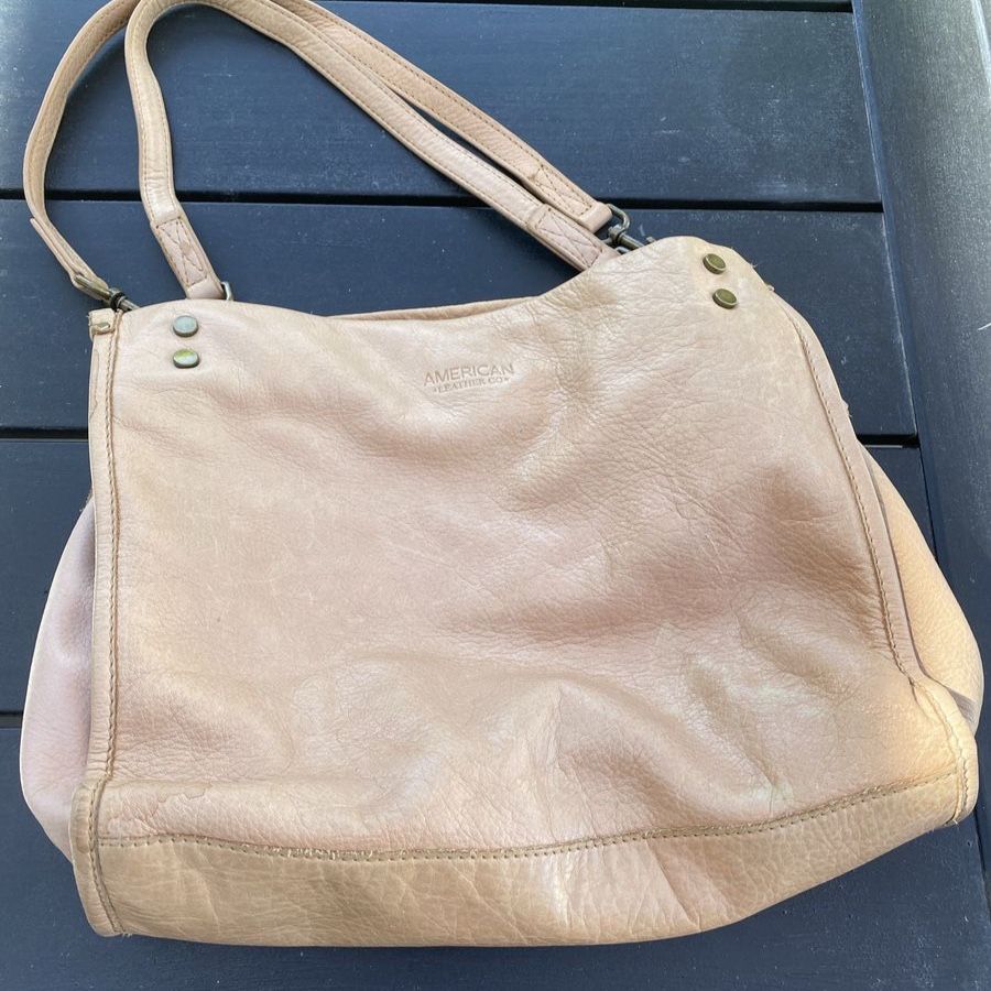 American Leather Co. Peach Leather Shoulder Bag with Multiple Compartments