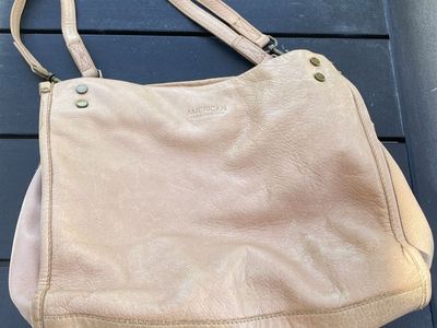 American Leather Co. Peach Leather Shoulder Bag with Multiple Compartments