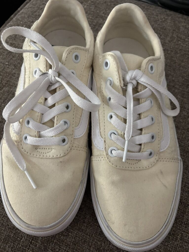 Noce Womens 7.5 Ortho Comfort Cream Shoes