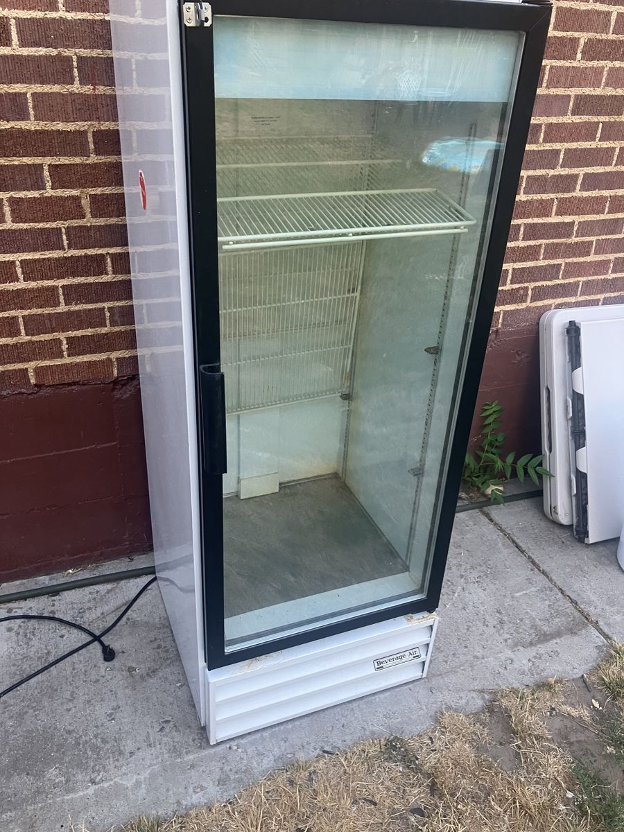 Fridge for refreshments