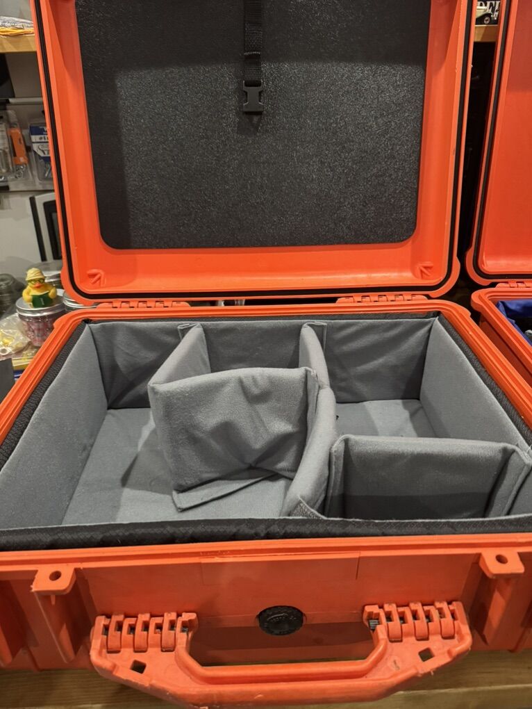Pelican 1550 Electronics/Gear/Camera Case