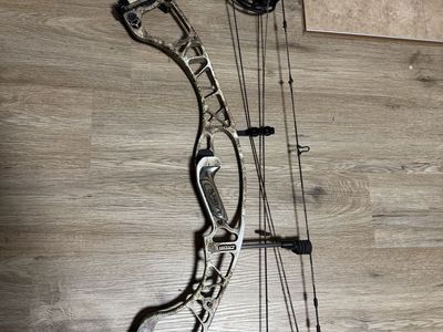 Hoyt Snyder Thirty