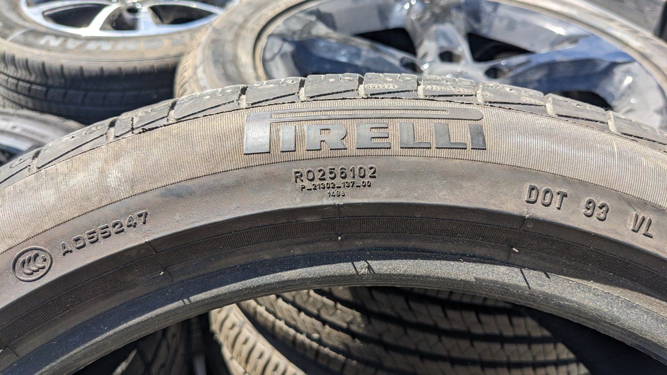 Pirelli Cinturato P7 All Season 255/40R19 100H XL Radial Car Tires (Set of 4)