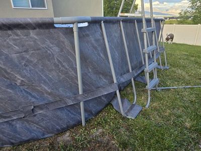 Bestway power steel swimming pool