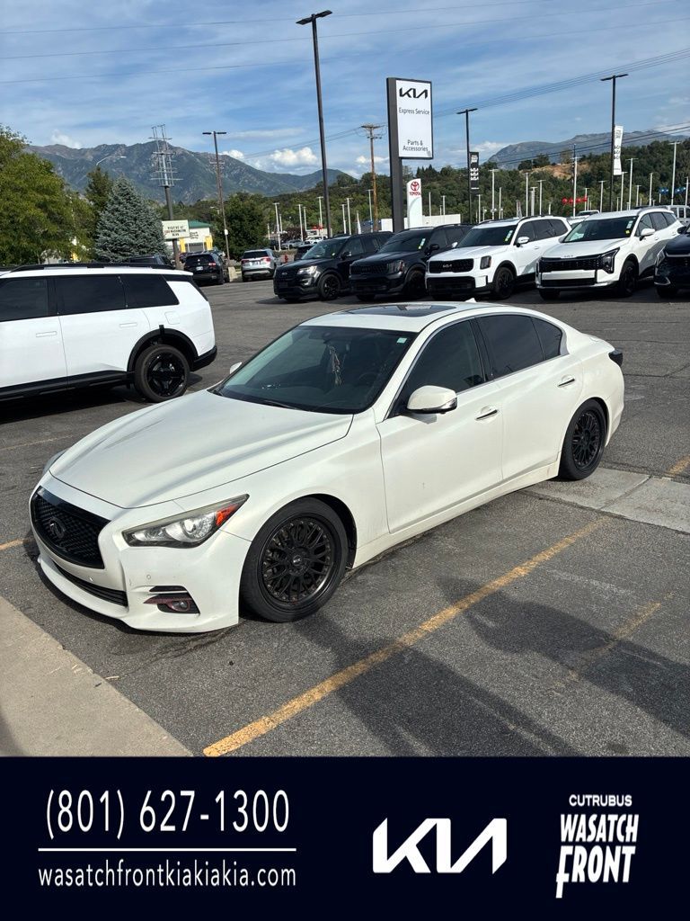 2014 Infiniti Q50 Premium