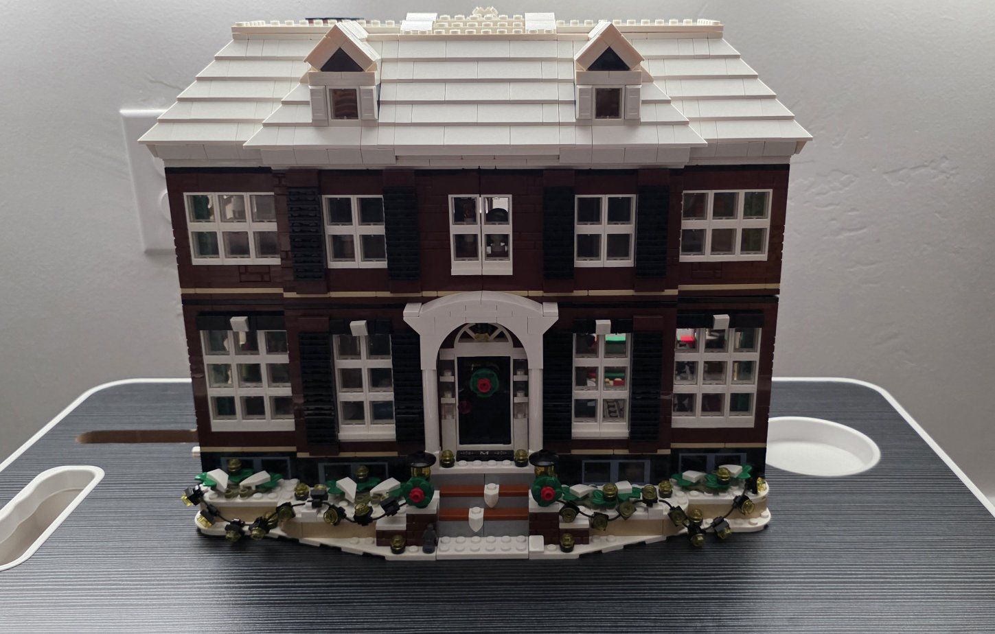 LEGO Ideas Home Alone 21330 Building Set.