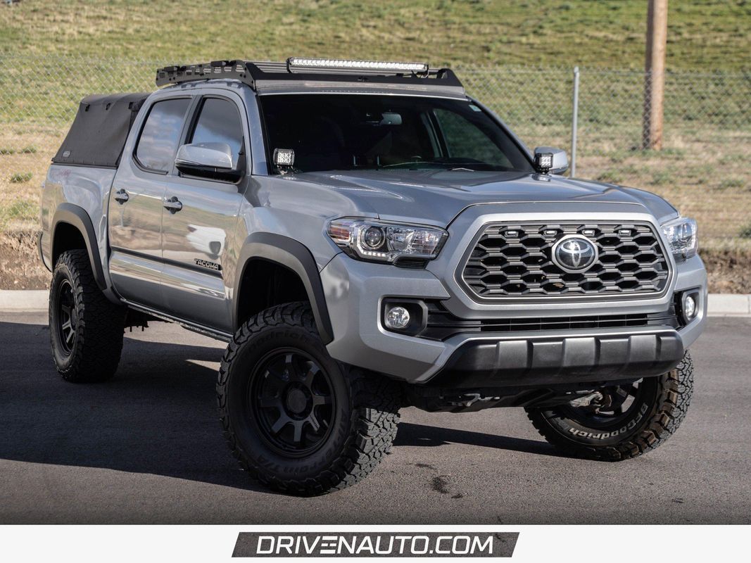 2023 Toyota Tacoma TRD Off-Road
