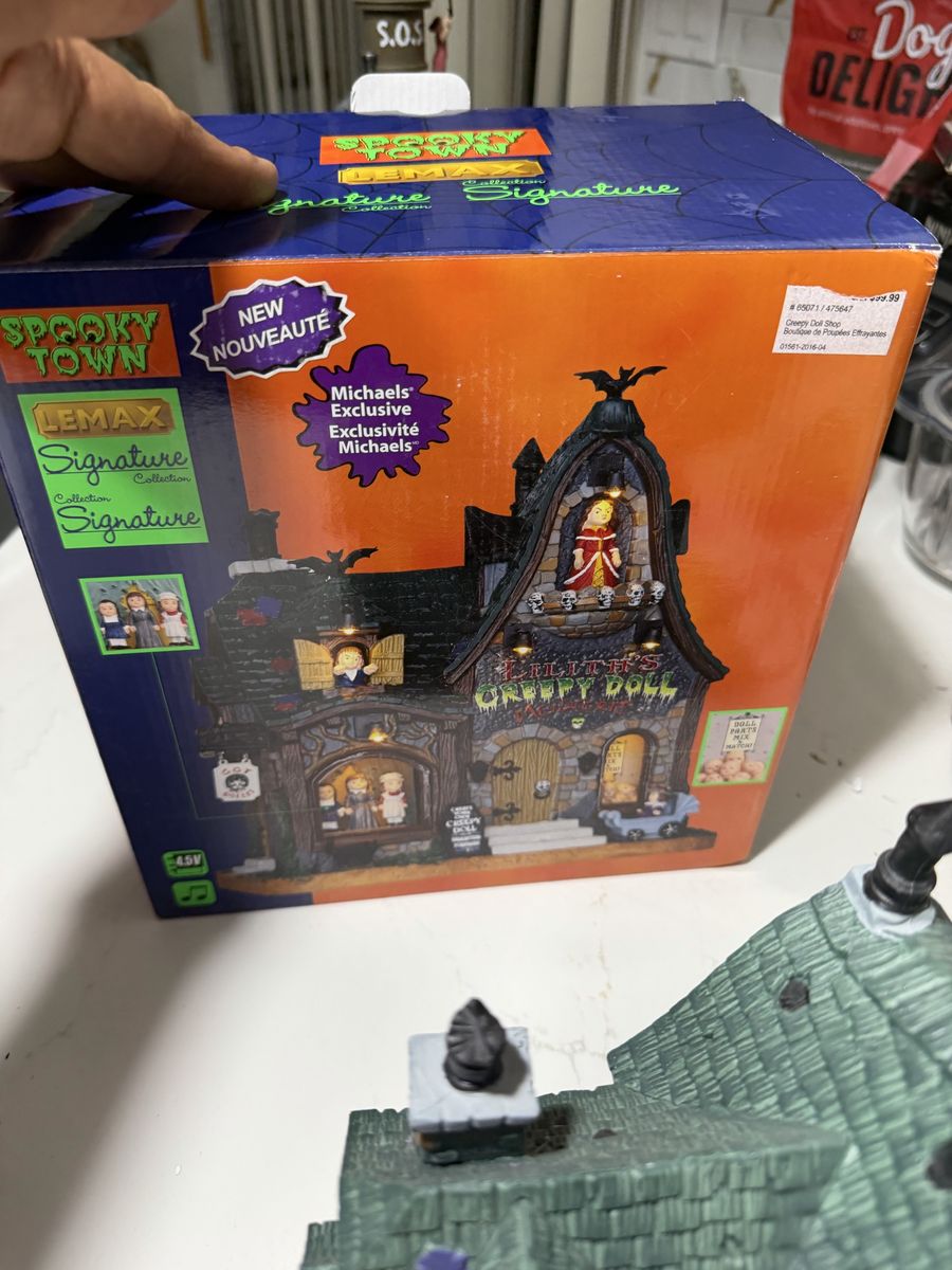 Lemax Spooky Town Lilith's Creepy Doll Menagerie Michaels Exclusive