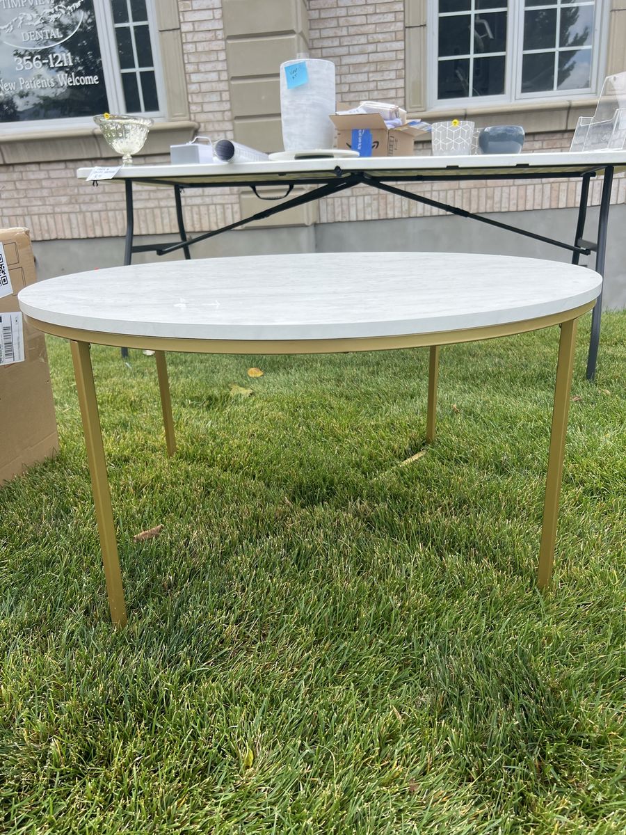 Round Coffee Table with White Faux Marble Top and Gold Metal Legs