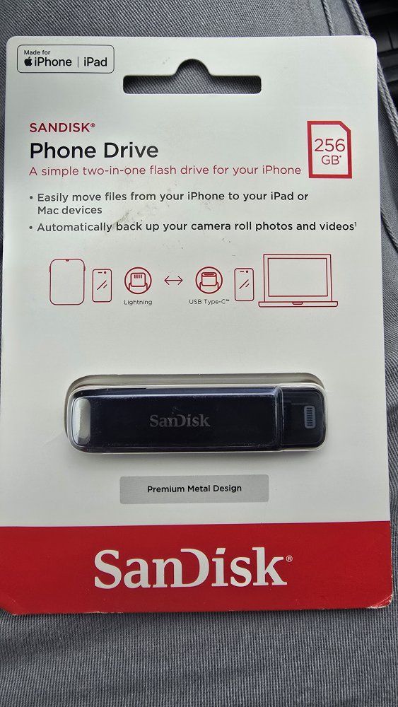SanDisk Phone Drive 256GB Flash Drive Lightning & USB Type-C