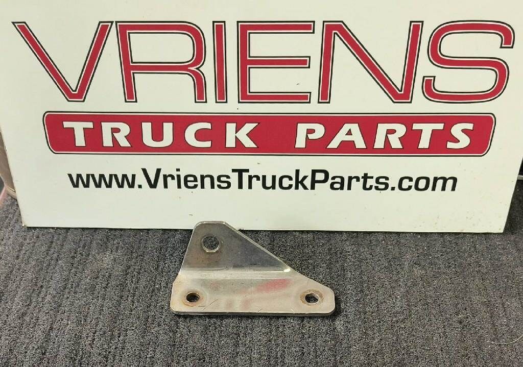 Kenworth W900 Right Bracket