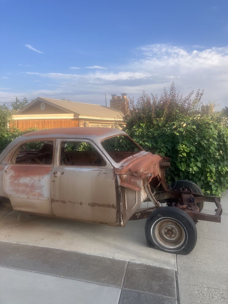 Ford Shoebox 1949 50 51 roof and floor