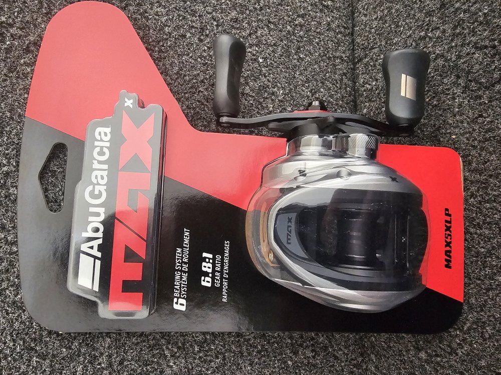 Abu Garcia maxx baitcast fishing reel