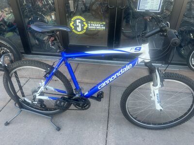 Refurbished Canndondale F9 Mtn Bike, XL, Good to Excellent Condition