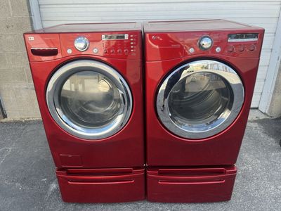 Great LG electric set on pedestals,free delivery