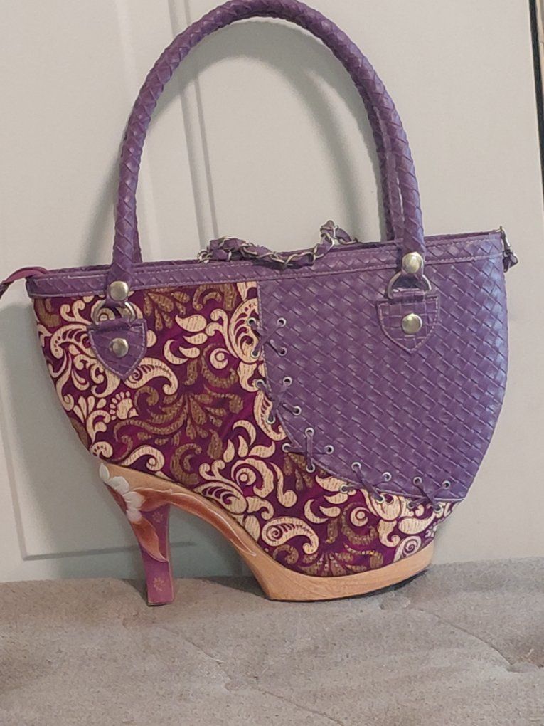 D@r-va Kelompen Hand Made Heeled Shoe Bag, Purple & Gold Floral, Unique Handbag