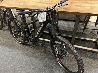 Santa Cruz Bullit 4.0 E-MTB Mountain Bike, Size XL, Full Suspension, 29" Wheels