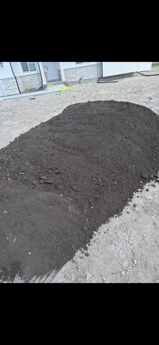 Garden Compost/Soil Amendment delivered!!