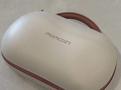 Momcozy Air 1 Wearable Breast Pump with Wireless Charging Case – Excellent Condition