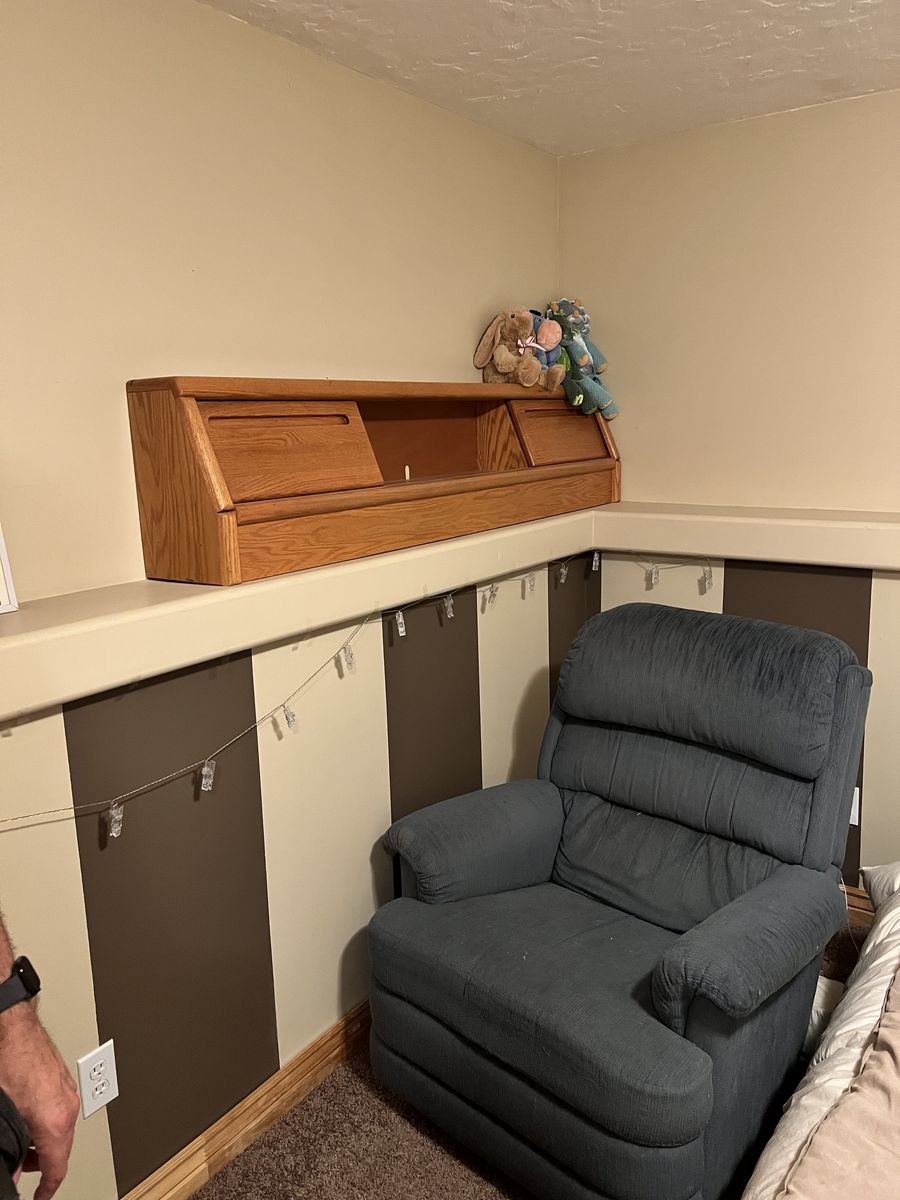 Queen headboard and two dressers