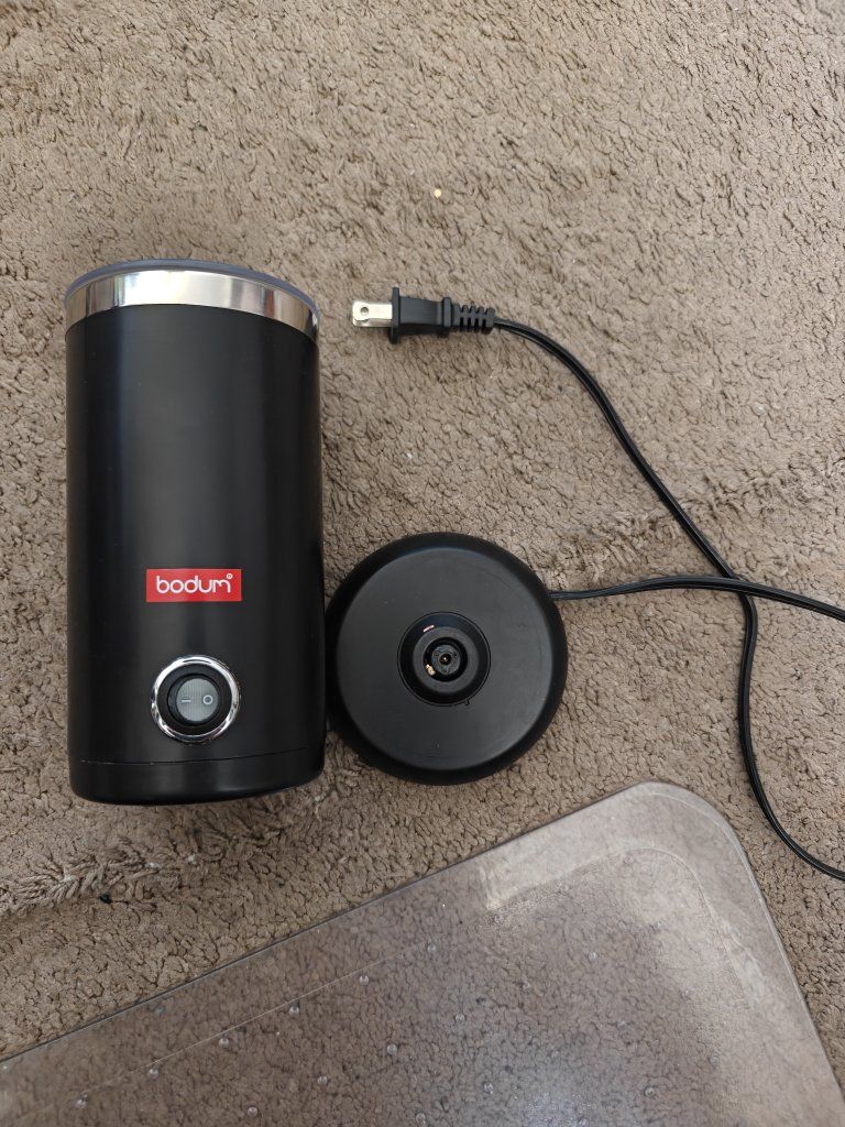 Bodum Bistro Electric Milk Frother