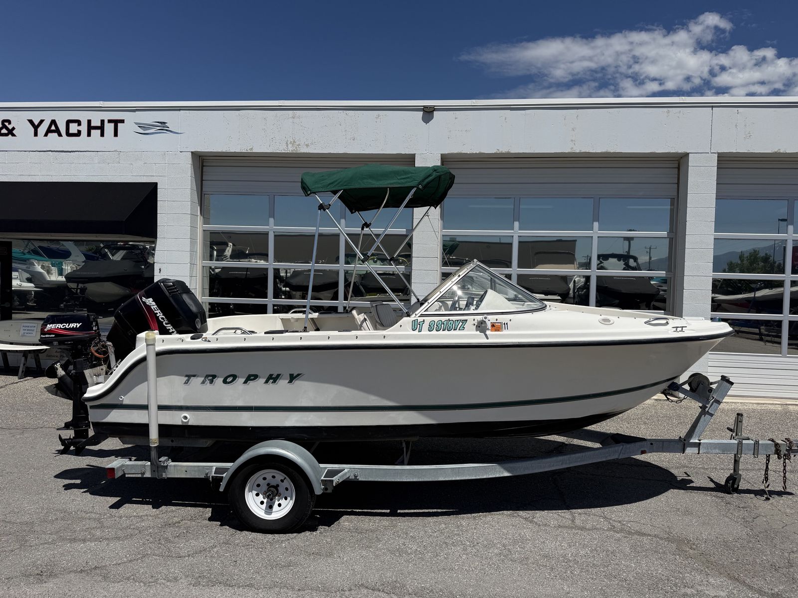 2001 17' Bayliner Trophy 1700 Bowrider