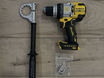 DeWalt 20V MAX XR Brushless Hammer Drill with Side Handle and Belt Clip DCD1007