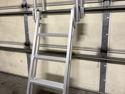 Slanted Flip-Up Dock Ladder - 4-Step