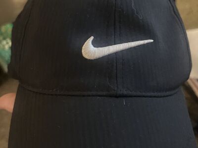 NiKe hat